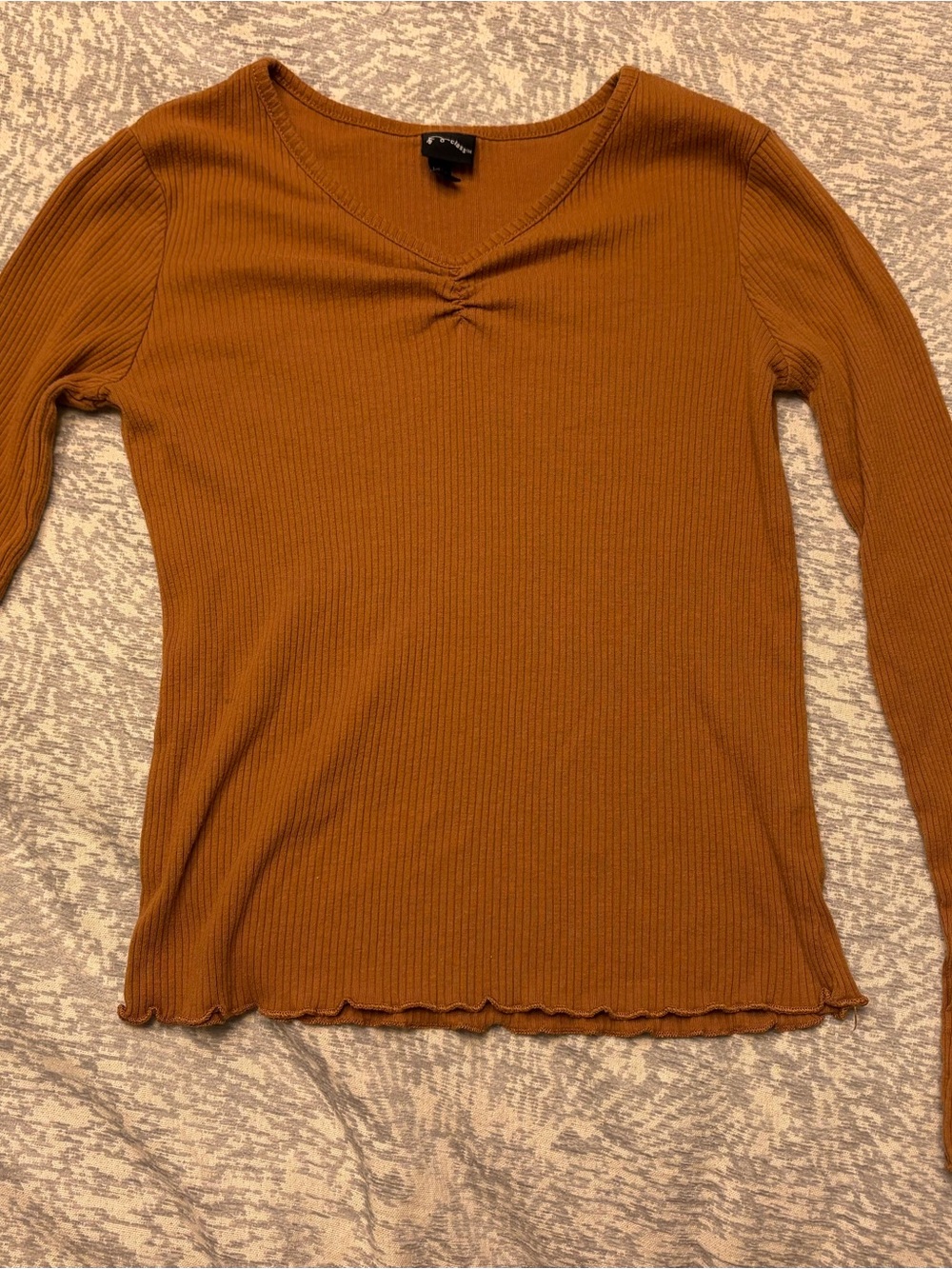 art class Ribbed V-Neck Long Sleeve Top - Rust Brown